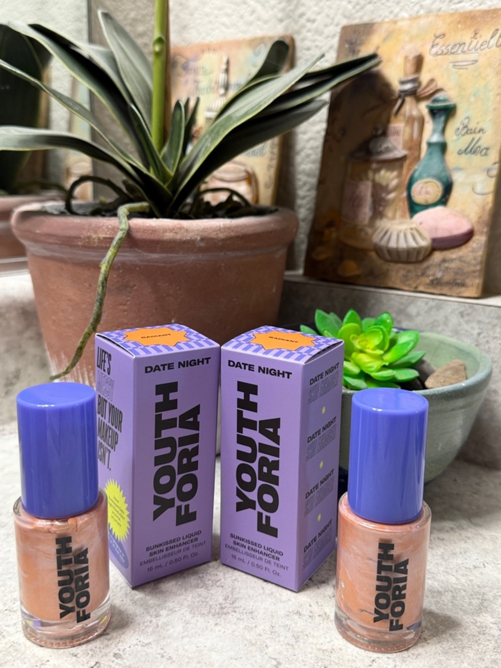 2 Youth Foria RADIANT Date Night Sun-kissed Skin Enhancer